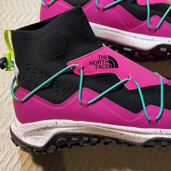 New in box- The North Face SIHL Mid Pop III - Picture 2 of 9